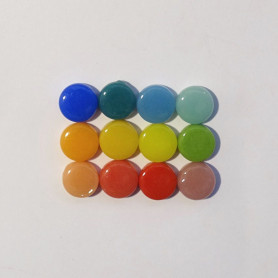 Mini-cabochons XS ARLEQUIN vendus par 100 g gros plan des couleurs